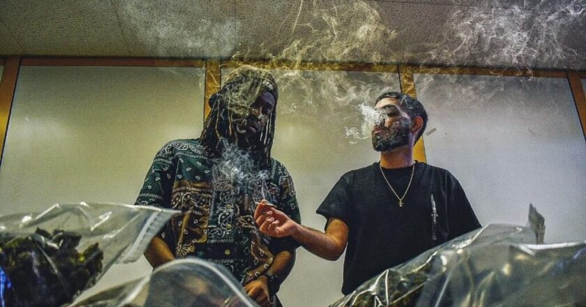 UDERZO & Deron Frenzy – “Drill Shit”